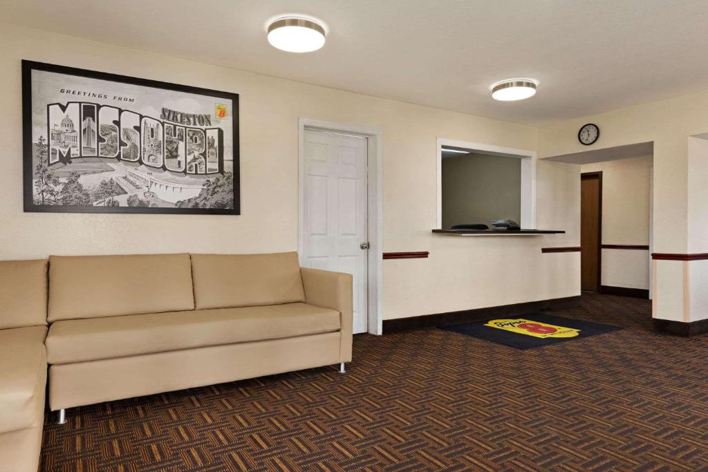 Super 8 by Wyndham Sikeston/Miner Area photo 3