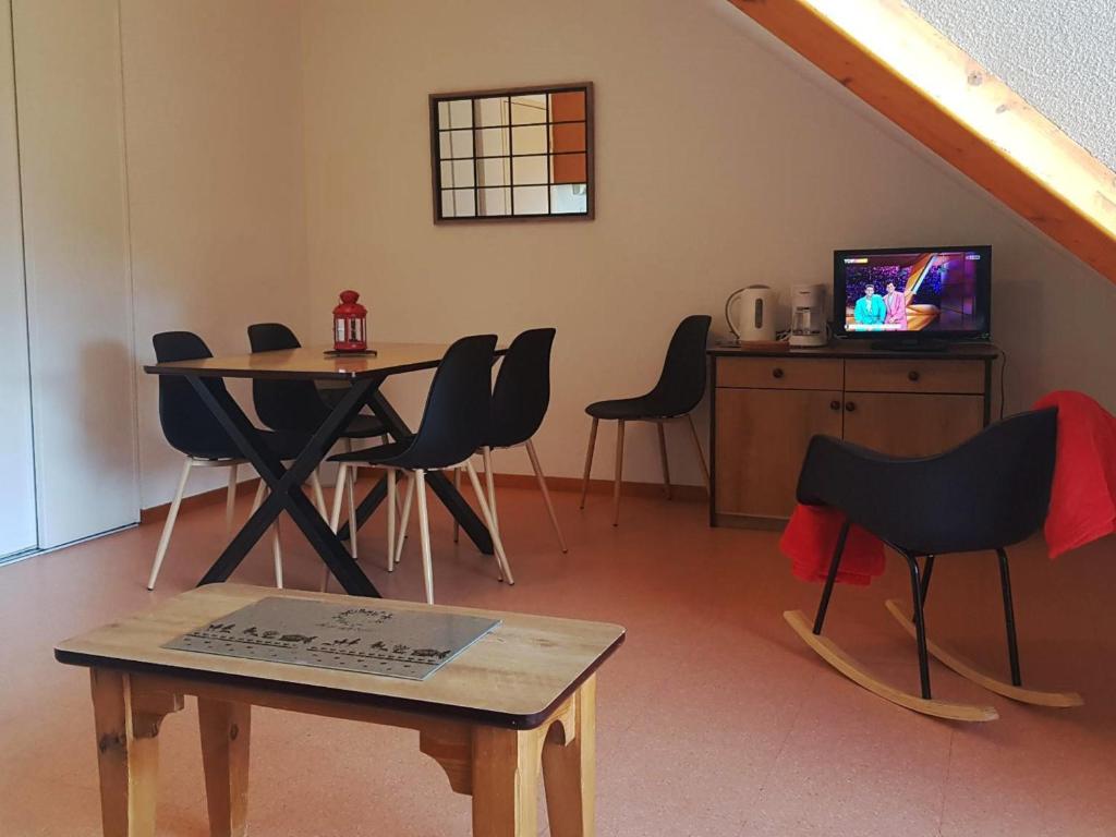 Appartement Saint-François-Longchamp, 2 pièces, 4 personnes - FR-1-635-10 photo 1