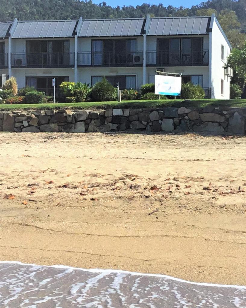 Whitsunday Waterfront Apartments photo 3