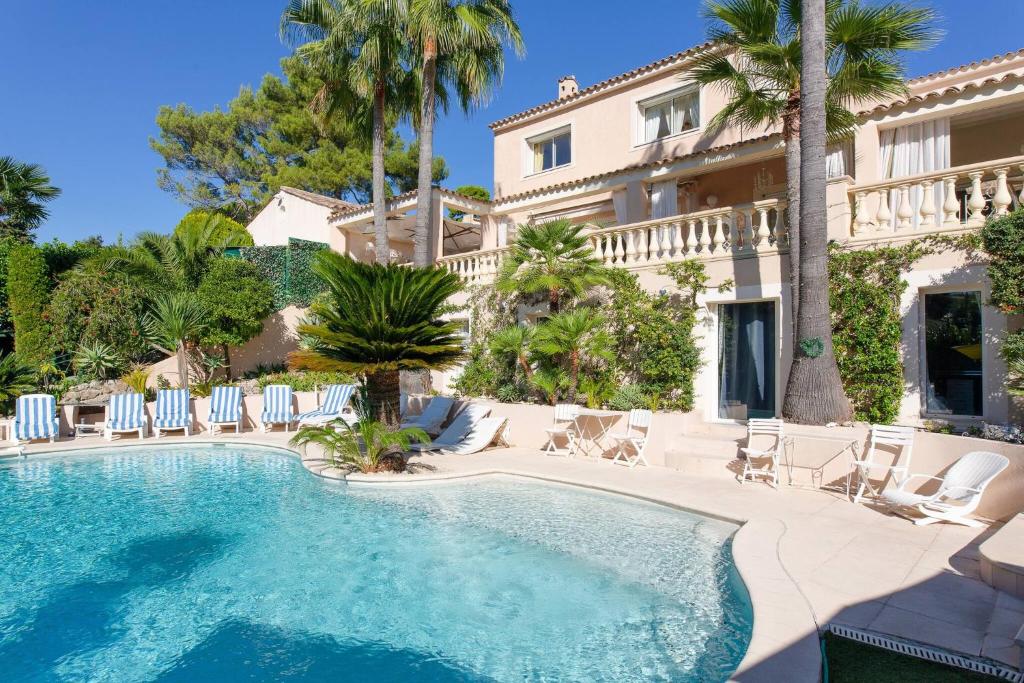 Juan Les Pins Near Cannes Beaches 1820 Guests photo 2