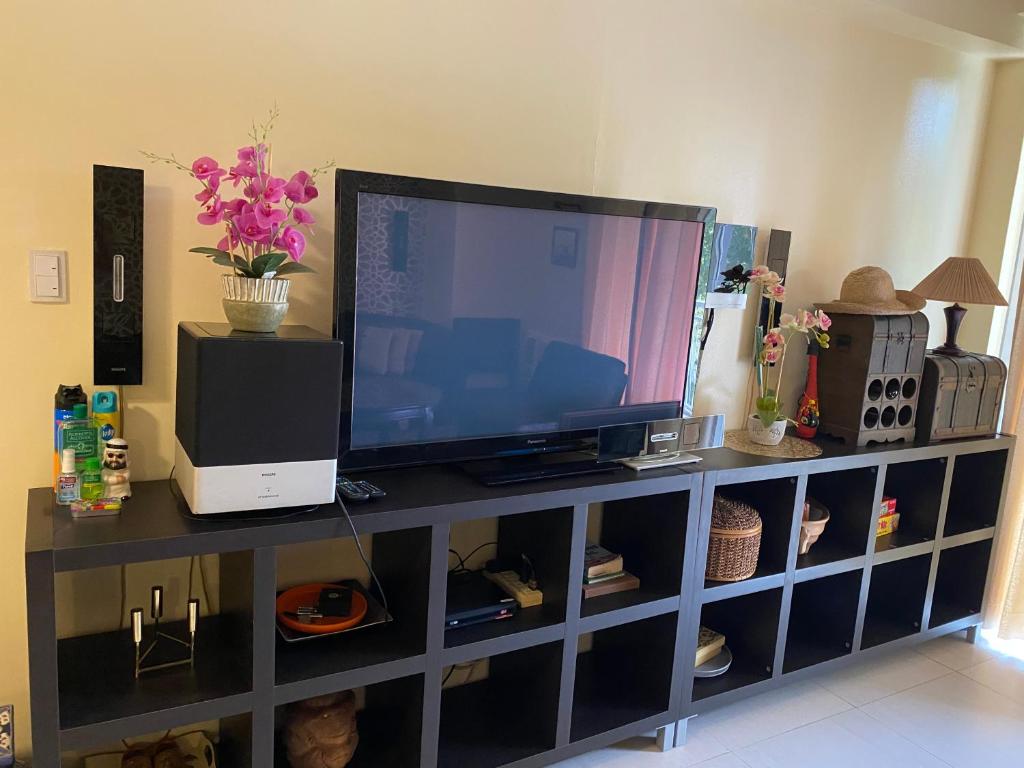 Pico de Loro 2BR Vacation Flat photo 3