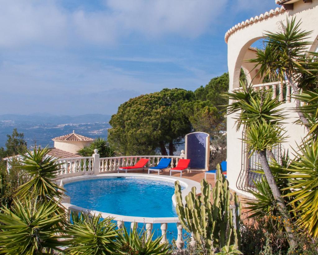 Casa Inca, Villa with heatable pool and top view atop Moraira El Portet photo 2