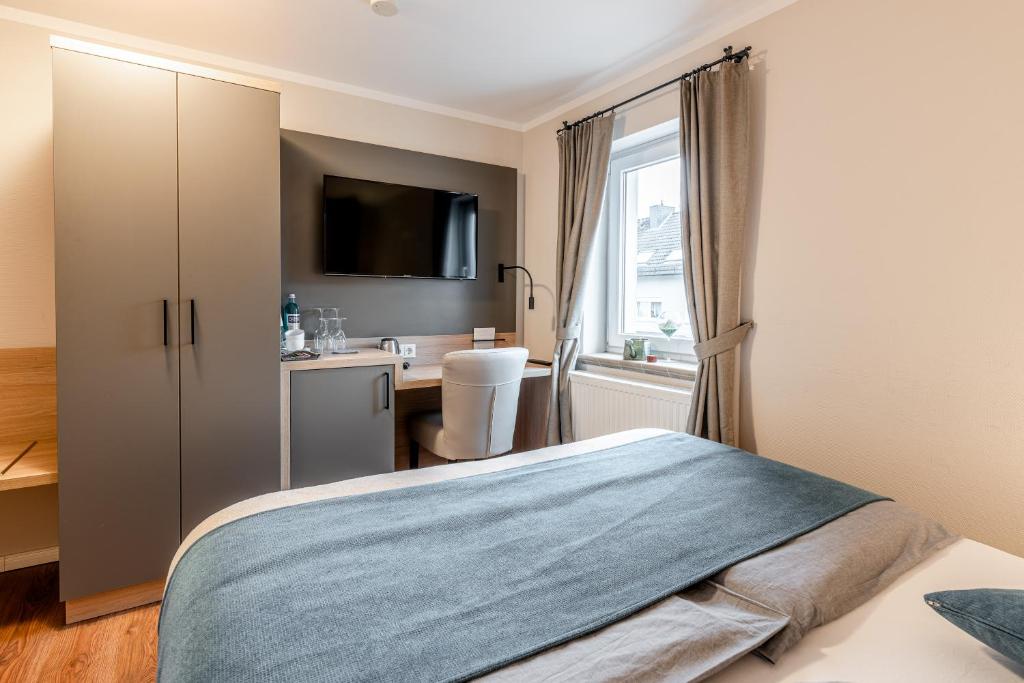 Hotel auszeit Neunkirchen-Seelscheid Room Type - Small Double Room