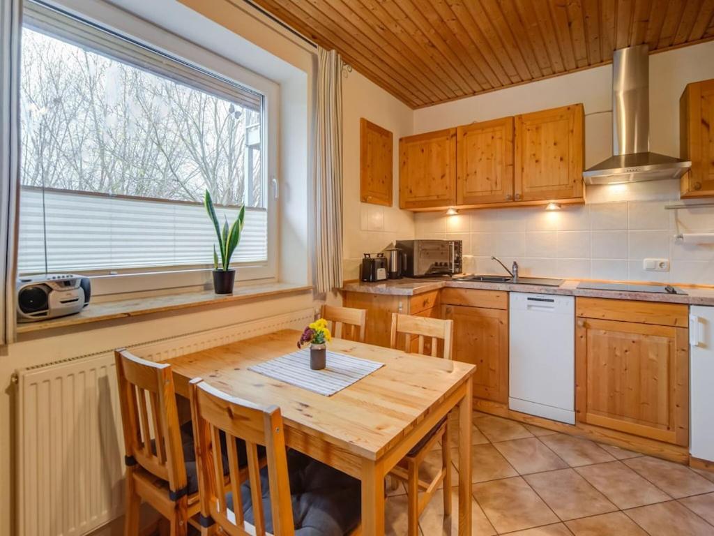 Idyllic Apartment in Kuhlungsborn Germany near Forest photo 3