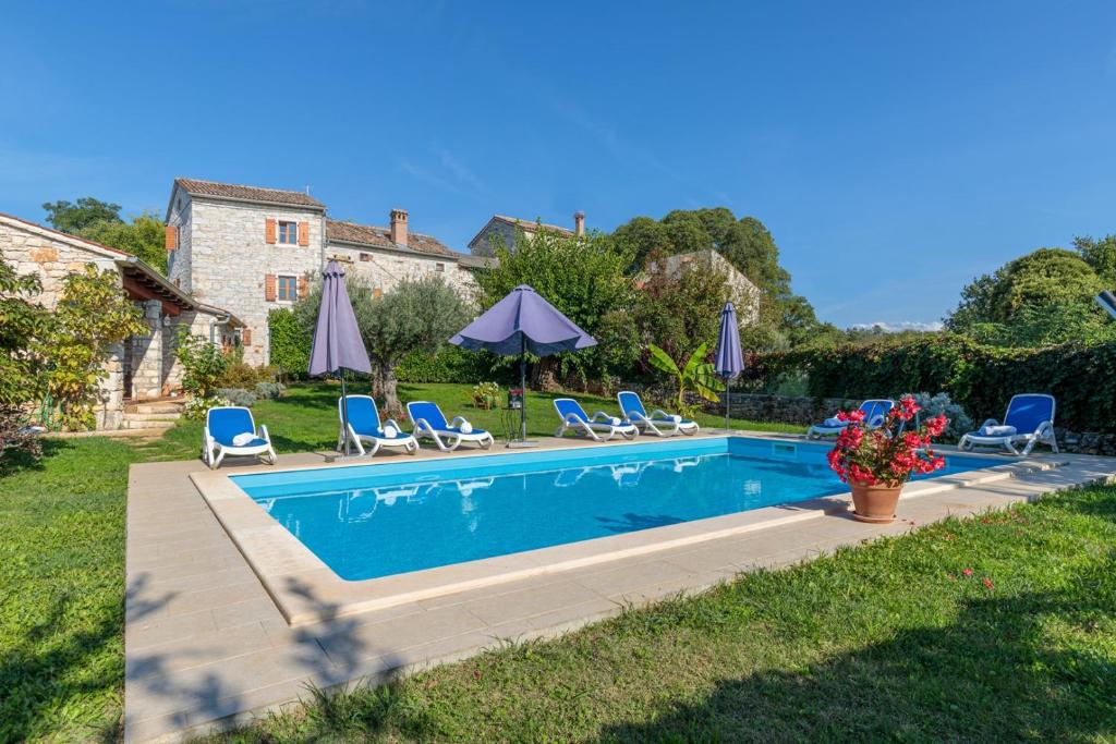 Holiday Home Tamaris with Pool photo 1