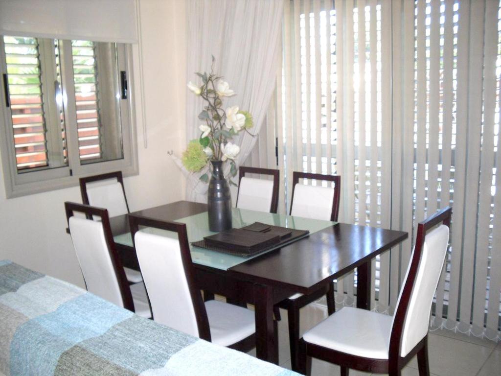 3 bedrooms villa with sea view private pool and enclosed garden at Kissonerga 4 km away from the beach photo 2