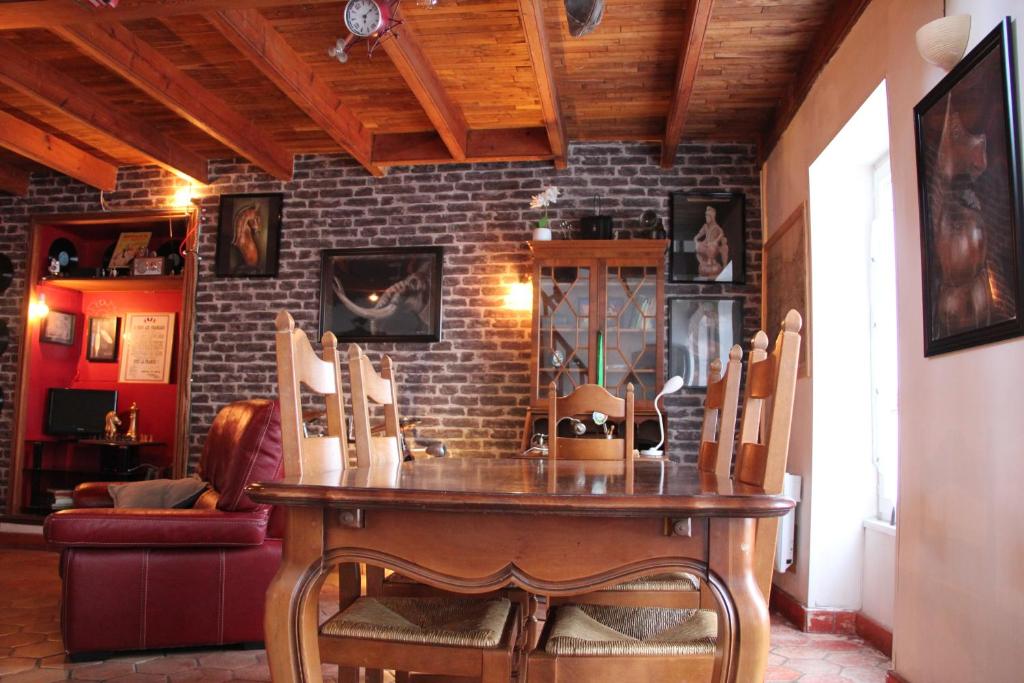 Maison de charme, d'artiste, décoration brocante photo 1