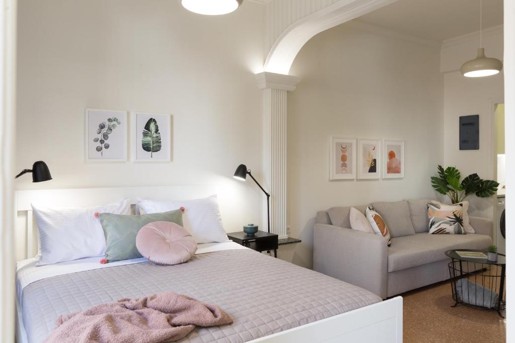 Effie's cozy old town studios photo 3