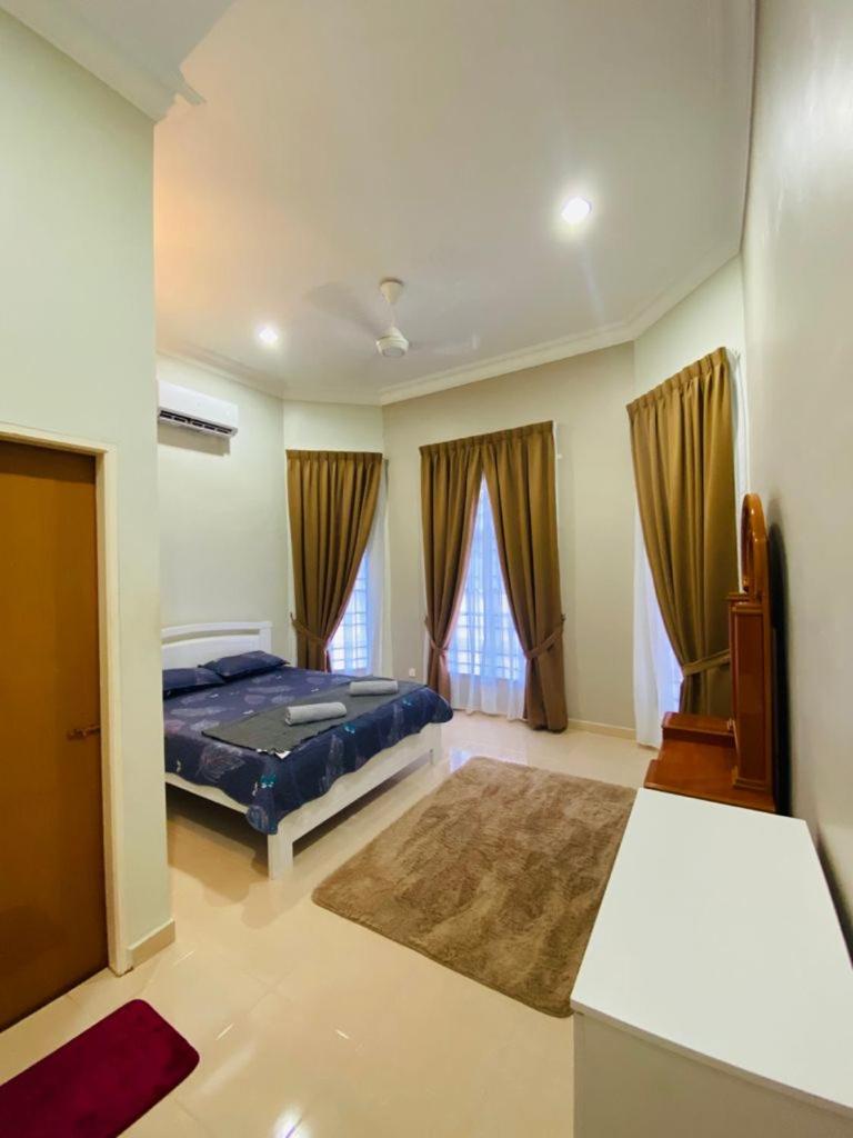 AYAHLONG BEACH GUESTHOUSE photo 3
