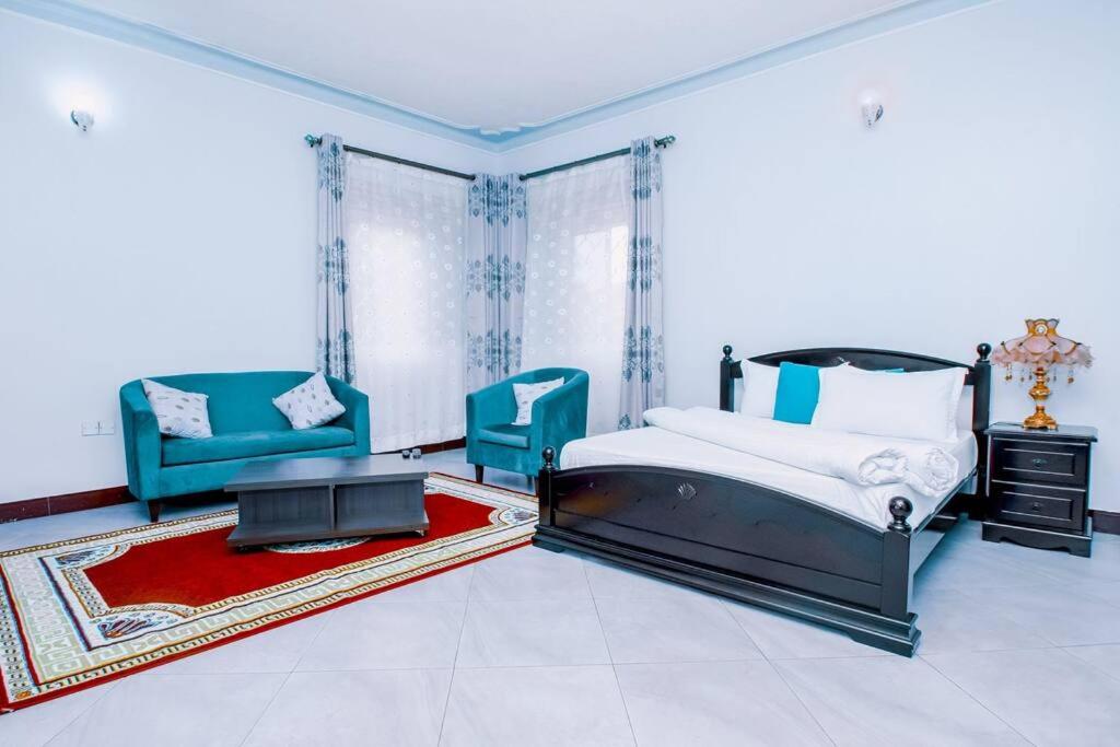 Oxymos Homes