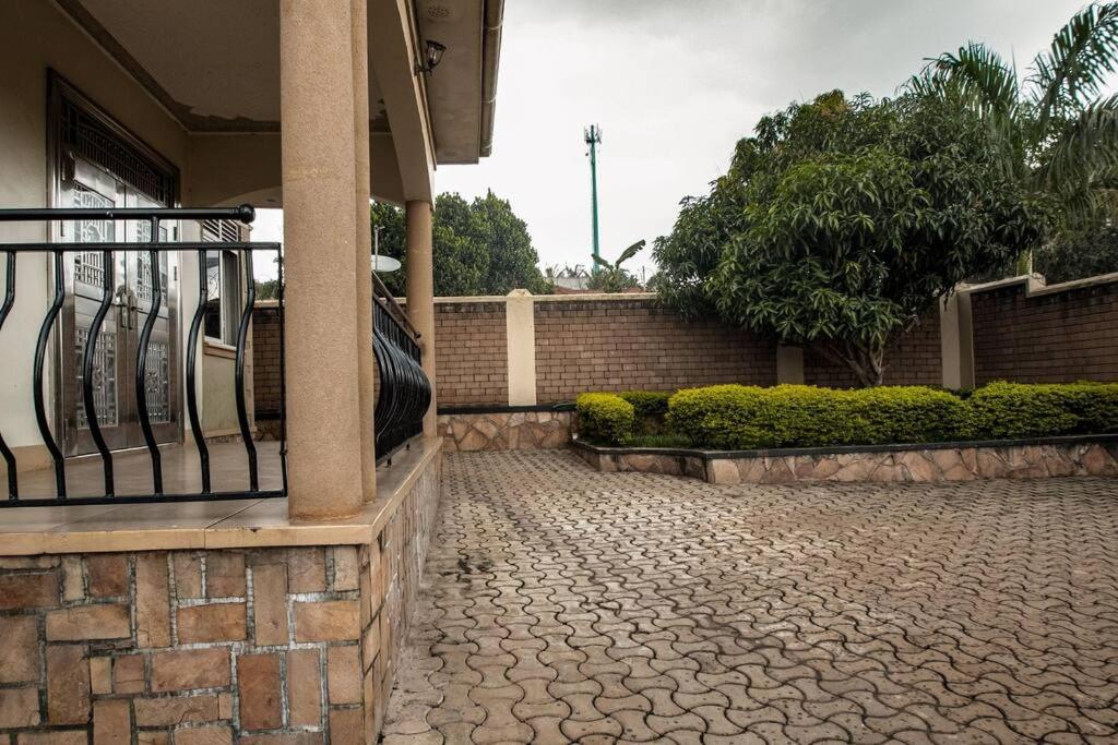 Oxymos Homes photo 1