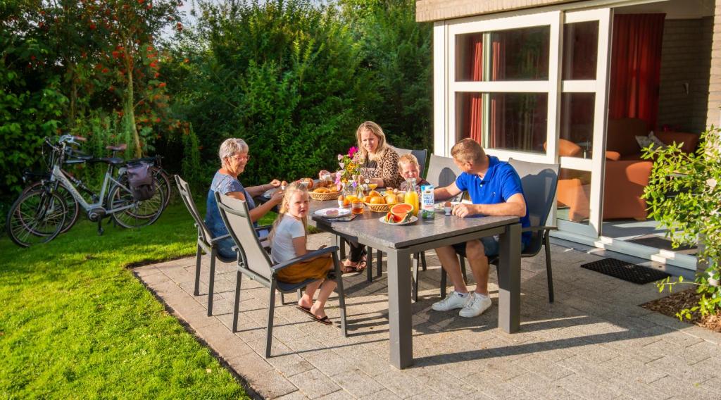 Vakantiepark Broedershoek photo 1