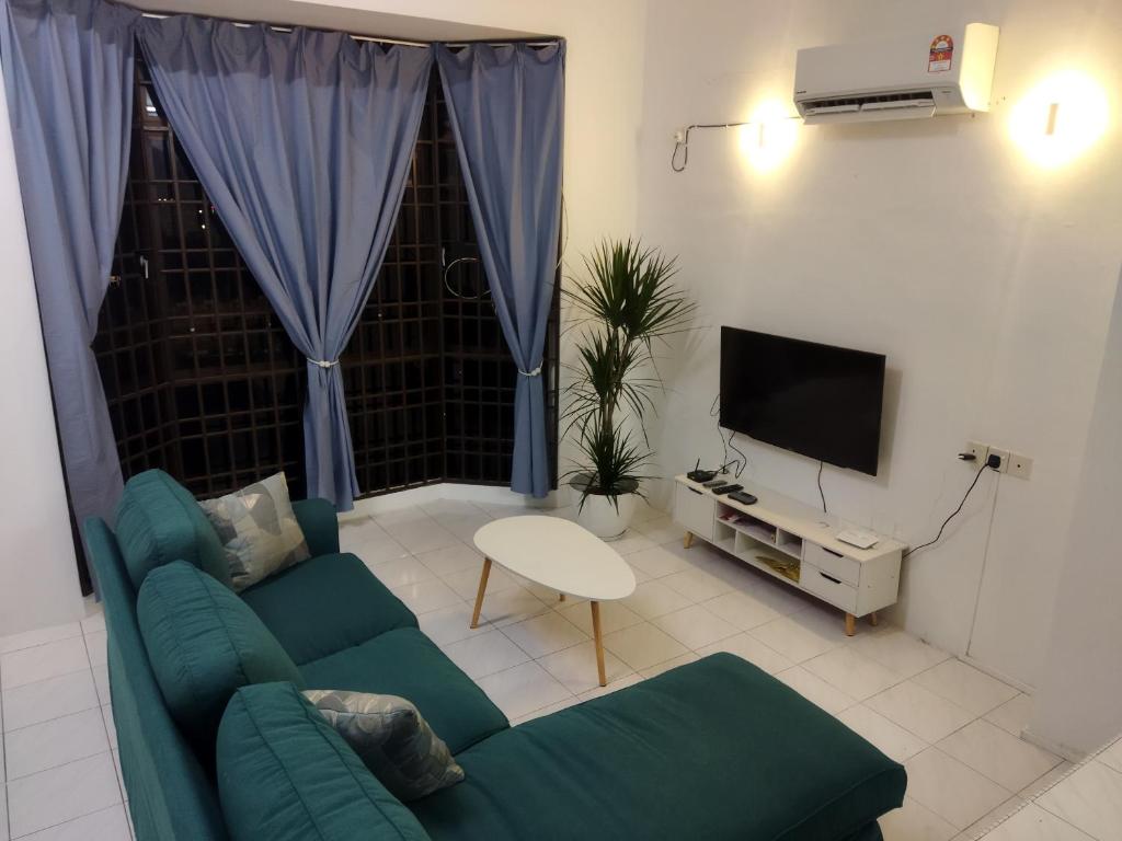 Pinang Beach Cottage @ Ferringhi photo 3