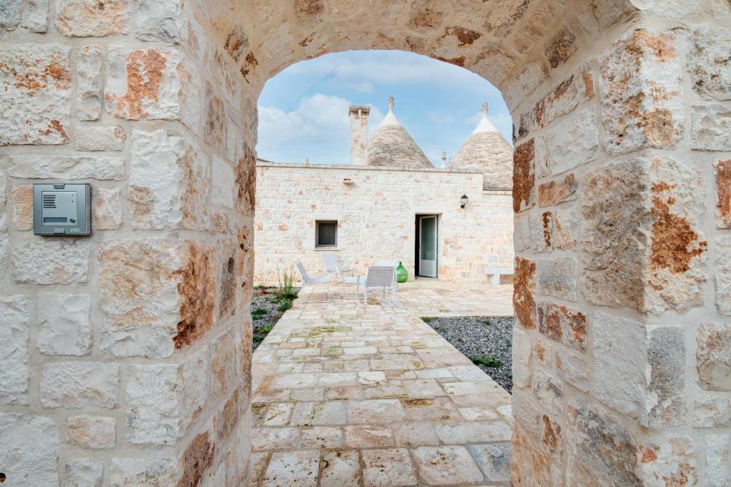 Trulli in Vigna photo 1