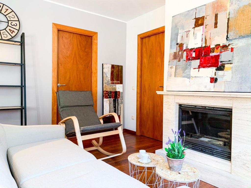 {
  "en-gb": "Barthe Holidays I Apartamento Moderno en Arinsal 5PAX I Ideal grupo o familia, Parking I Perafita"
} photo 1
