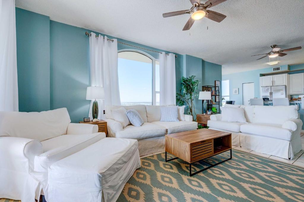 Oceanfront Corner-Unit Condo on Perdido Key! photo 3