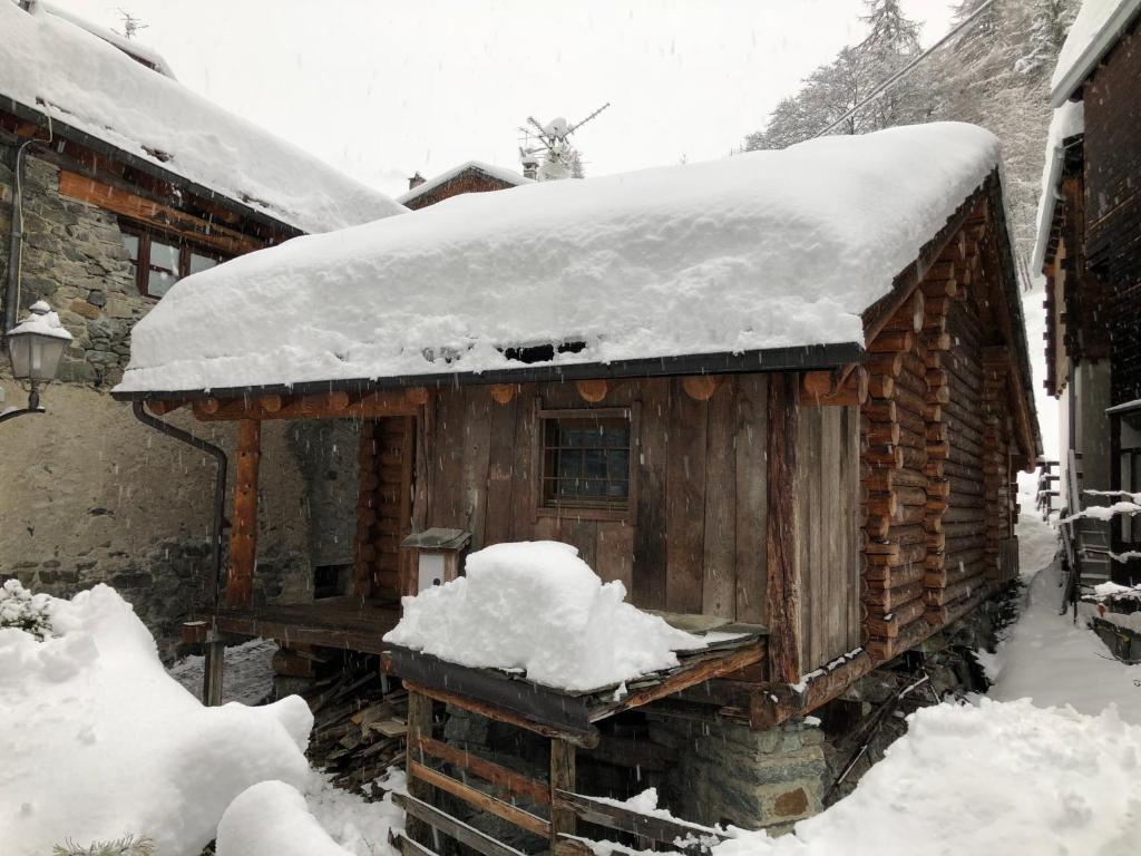Chalet Cretaz photo 2