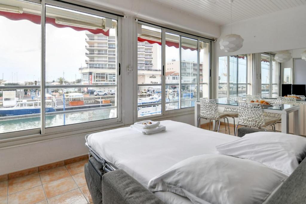 AC flat with wonderful view on Le Lez in Palavas-les-Flots - Welkeys photo 4