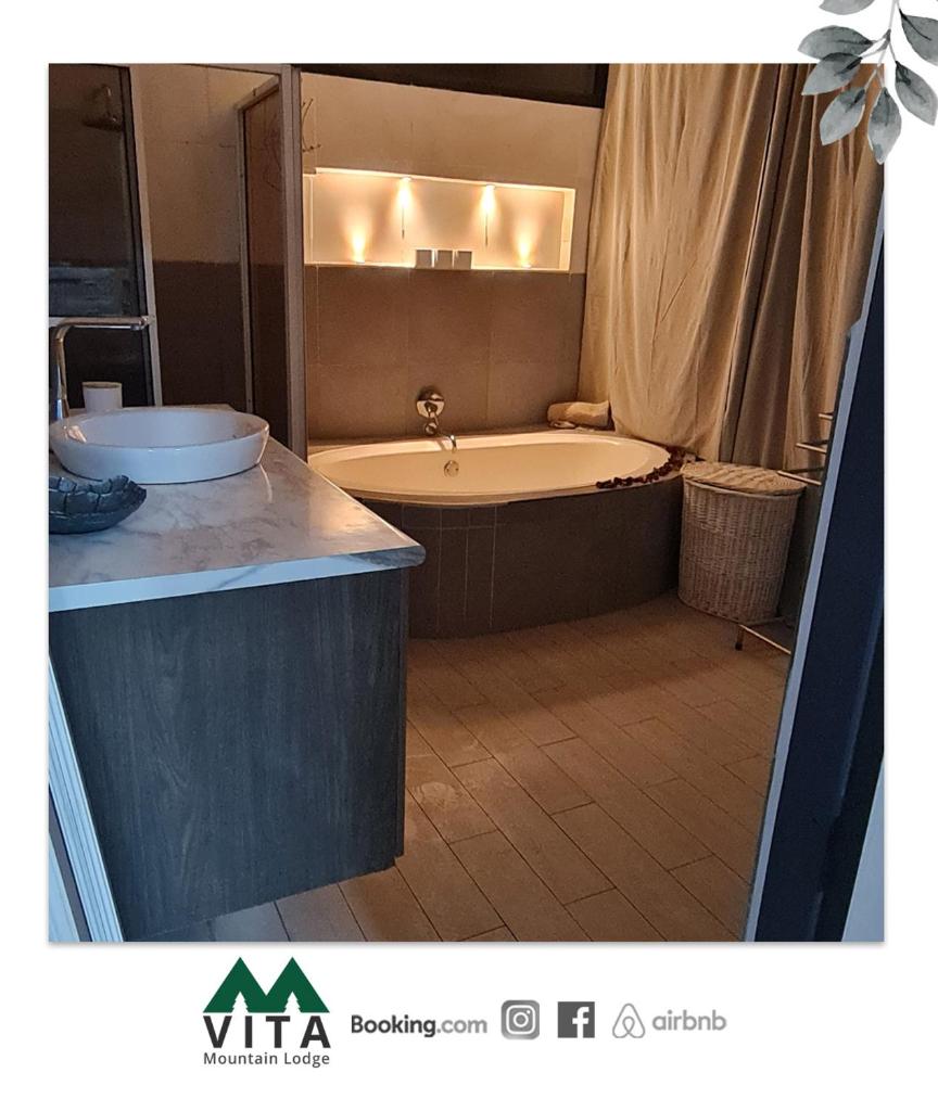 Vita Mountain Lodge photo 2