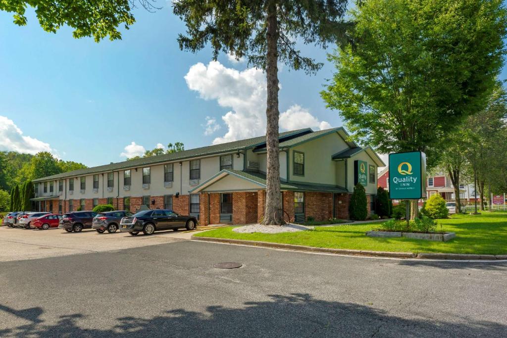 Quality Inn image
