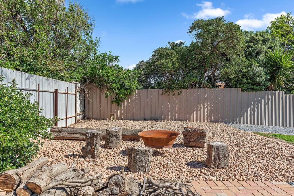 Kokomo - Silver Sands - C21 SouthCoast Holidays photo 1