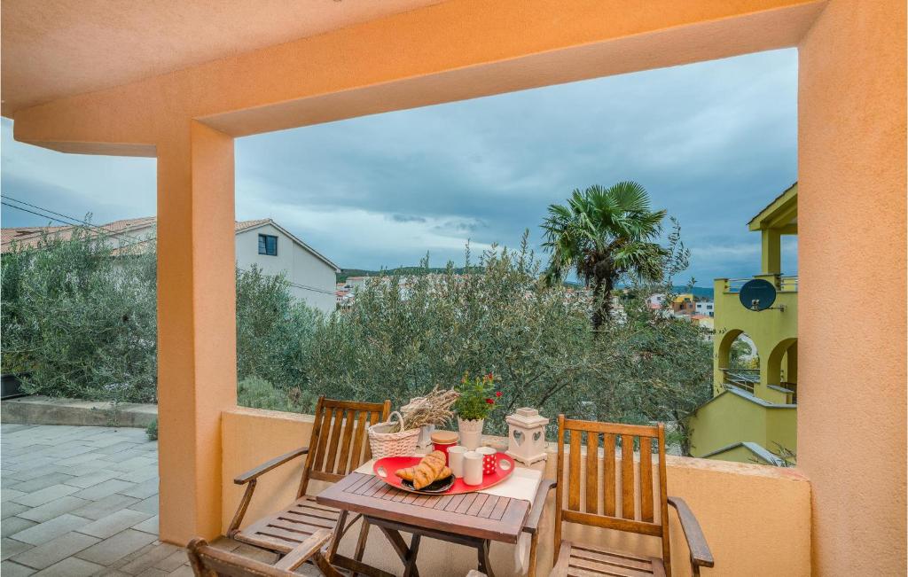 Nice Apartment In Vrbnik With 1 Bedrooms And Wifi photo 1