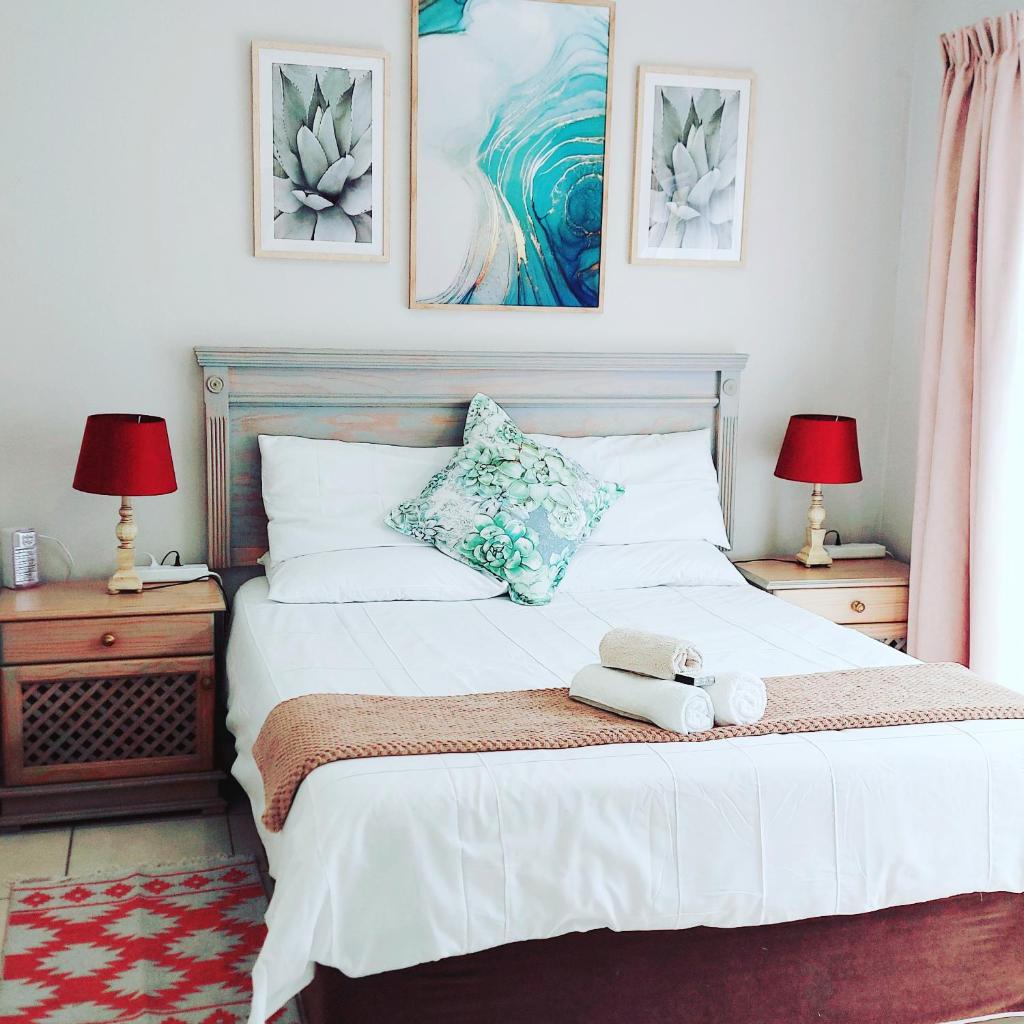 The Coelacanth Guest House And Beach Thyme Self Catering photo 1