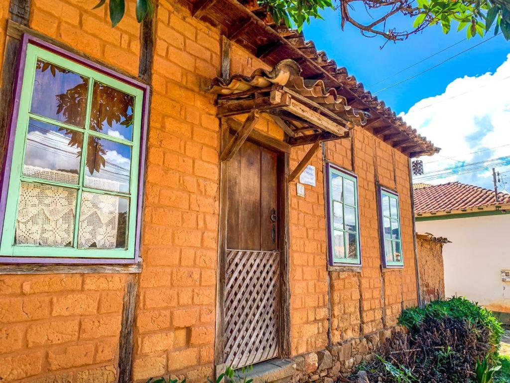 Casa de Adobe Casa de Temporada no Bichinho-MG