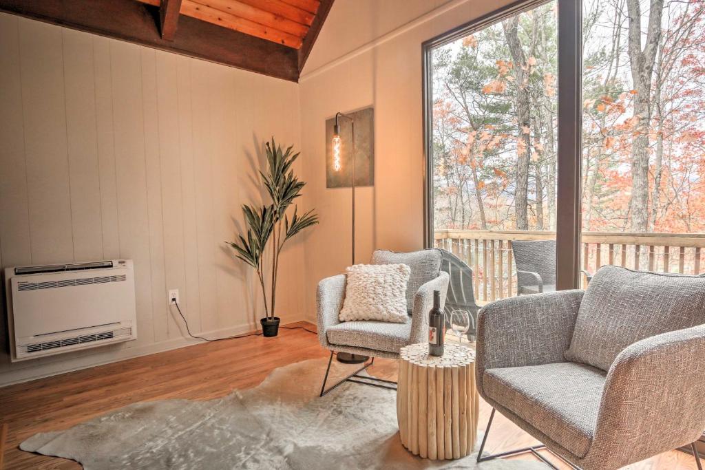 Fireside Lodge A-Frame in Bryce Resort with Decks photo 1