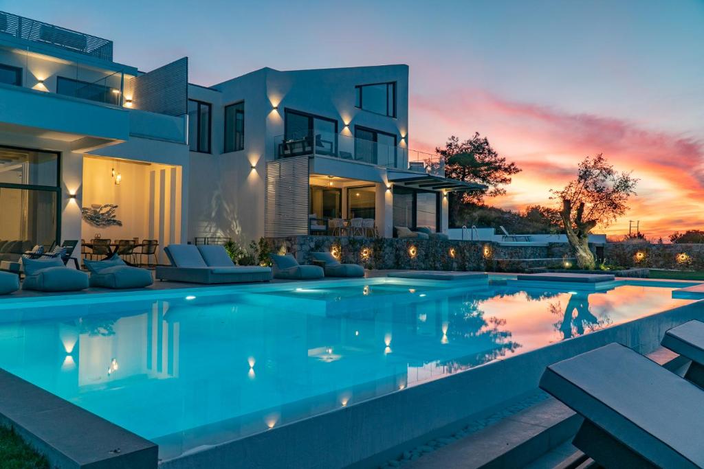 Eliandreia Luxury Villas photo 1