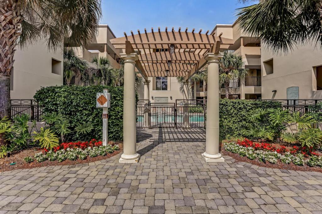2533 Tennis Villas Efficiency photo 4