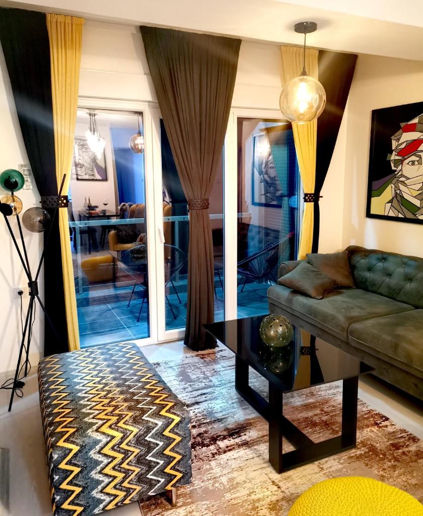Sandev Apartments photo 1
