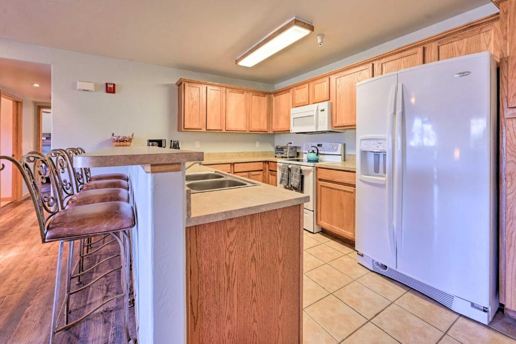 Steamboat Home with Garage, 1 Mi to Ski Resort photo 1