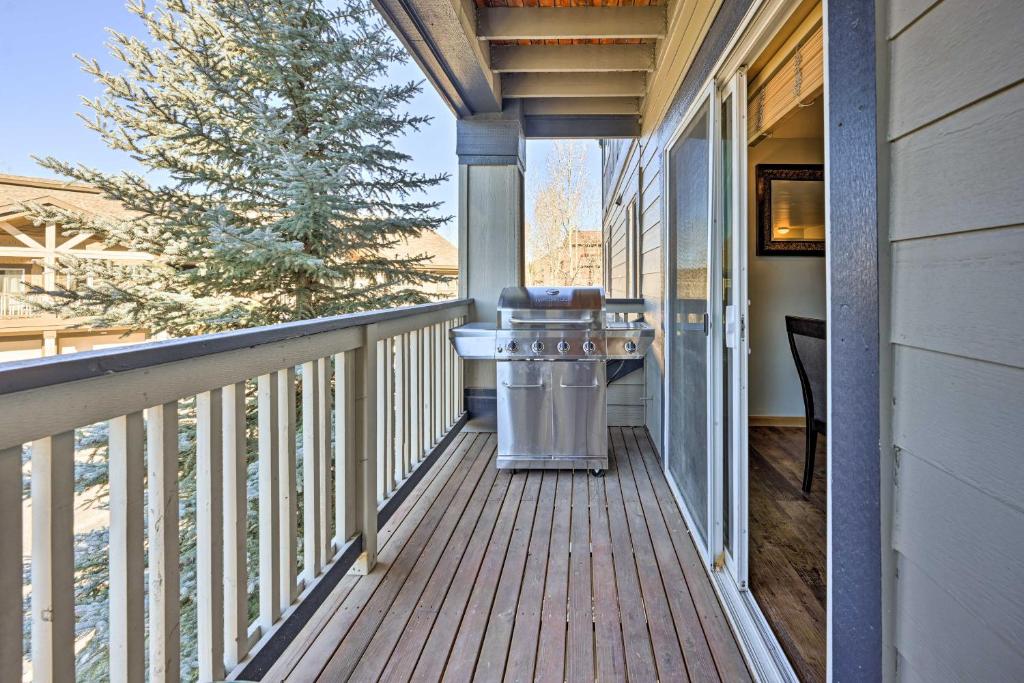 Steamboat Home with Garage, 1 Mi to Ski Resort photo 2
