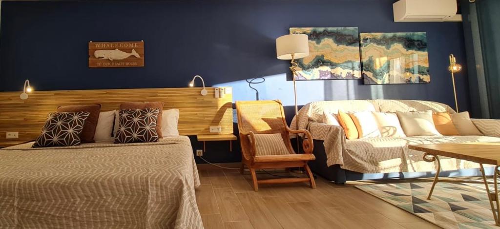 Charm and sea, large studio designed by architect photo 3