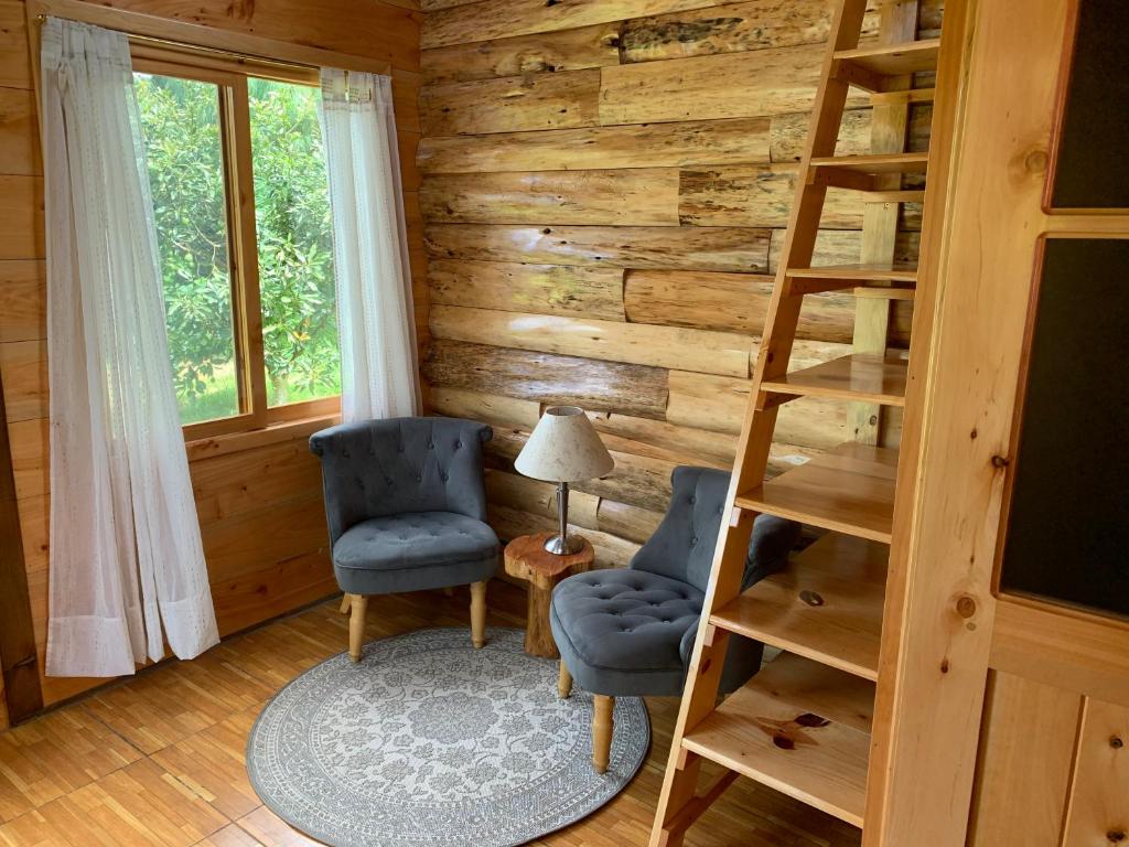 Charming cabin surrounded by nature photo 1