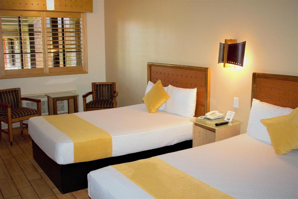 Hotel Colonial Mexicali photo 2