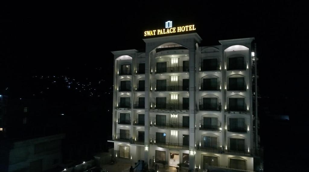 Swat Palace Hotel By Northin photo 2