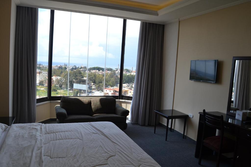 Platinum Hotel photo 1