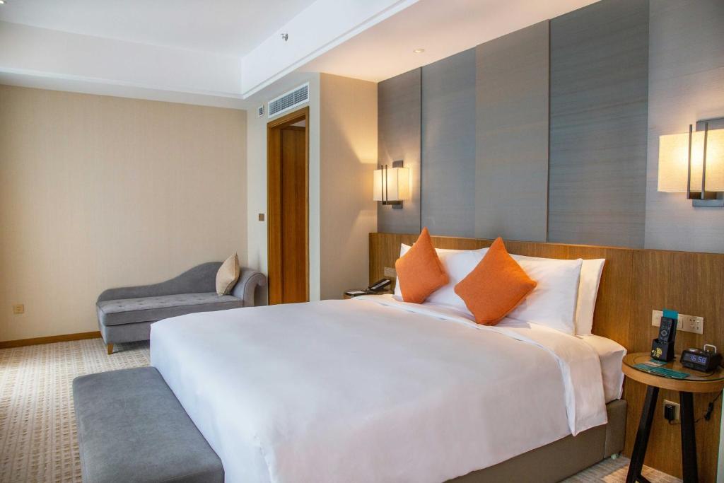 InterContinental Sancha Lake, an IHG Hotel photo 1