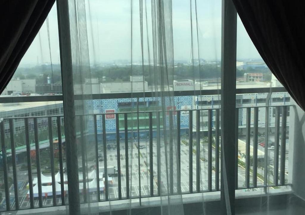 Emira Residence Sek 13 Shah Alam Wi-Fi Netflix photo 3