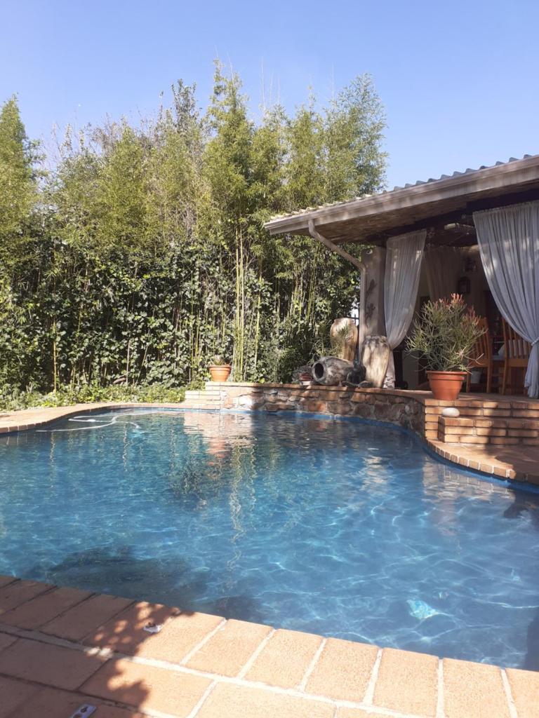 Stunning BnB in Gorgeous Garden Setting photo 1