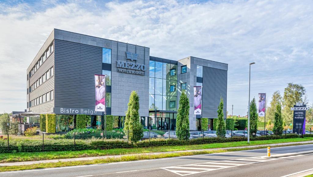 Mezzo Hotel & Business photo 4
