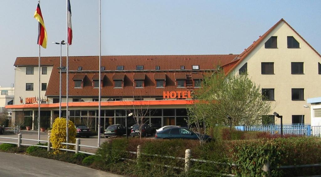 WEST Hotel an der Sächsischen Weinstrasse photo 3