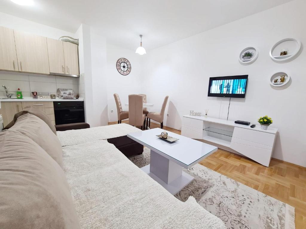 Apartman City photo 2