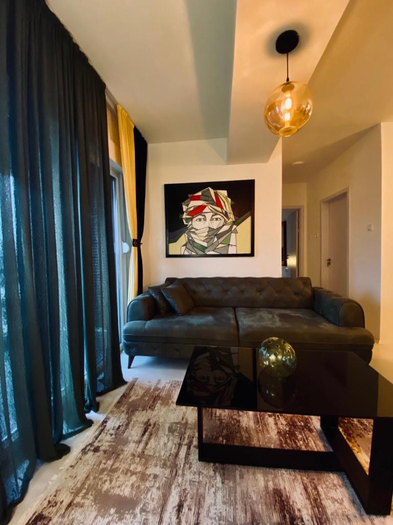 Sandev Apartments photo 3