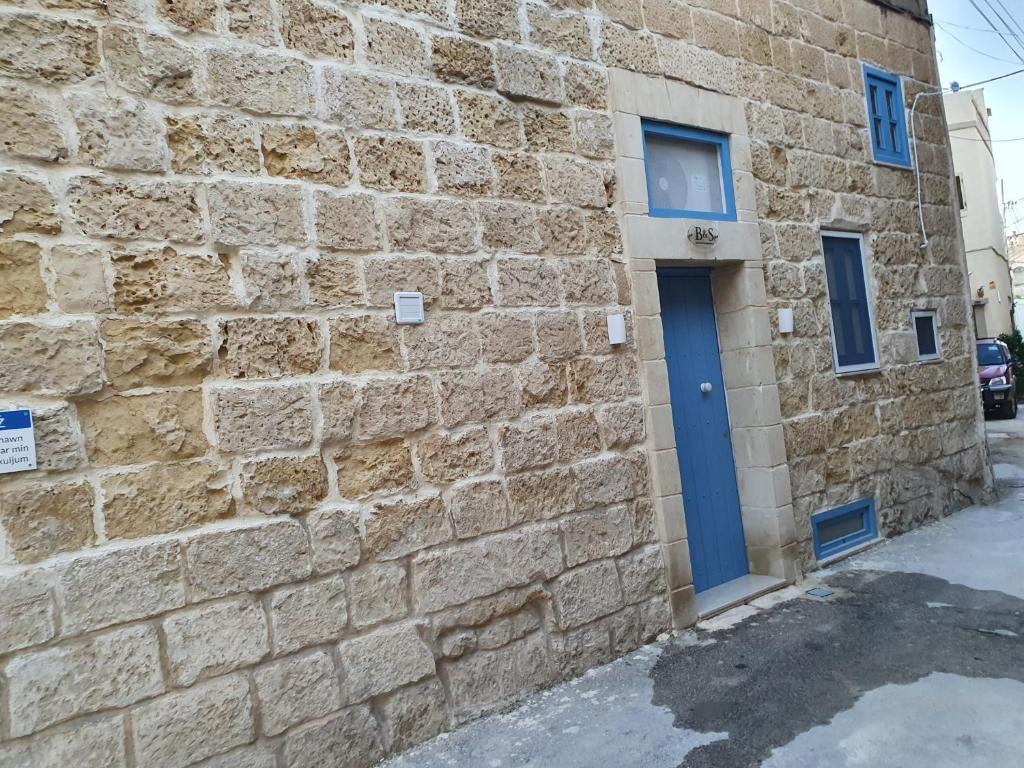 B&S Accommodation Renovated 18 Century House of Character in Ghaxaq photo 1