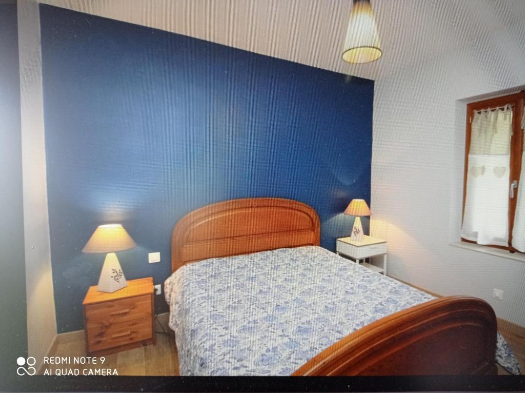 Agréable T2 avec petite cour privative photo 2