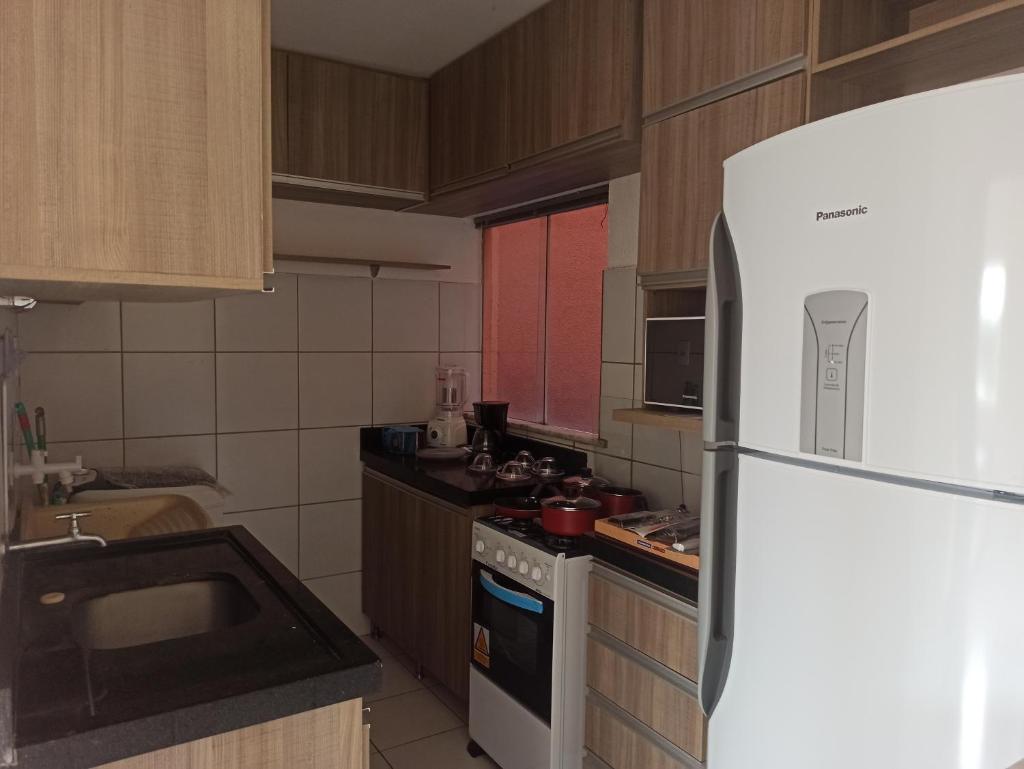 Apto dois quartos, cozinha equipada, portaria 24 h, área de lazer photo 4