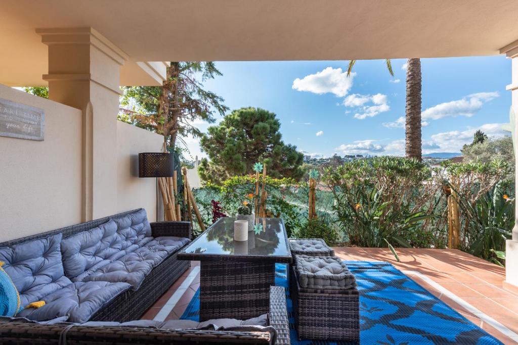 MARBELLA BANUS SUITES - Jasmine Banús Suite